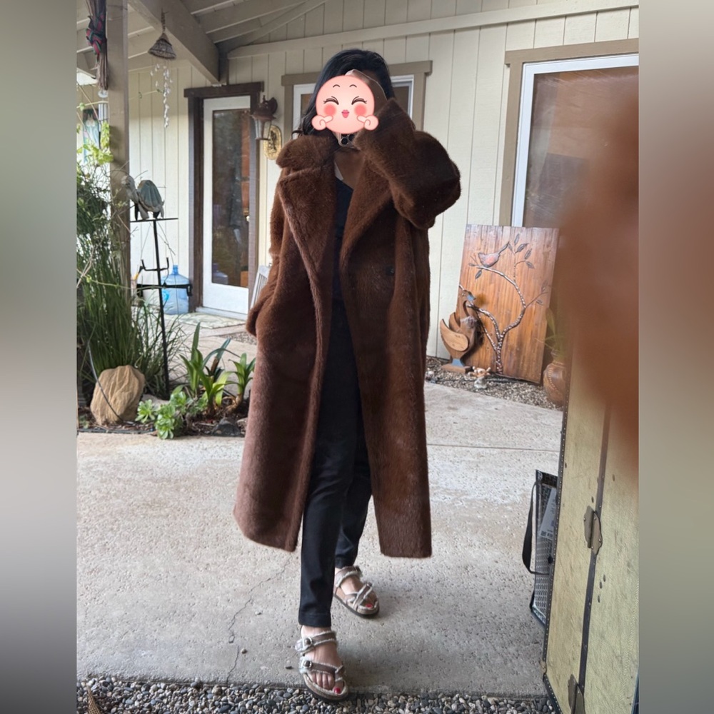 Avec Les Filles oversized faux fur coat - Picture 13 of 14